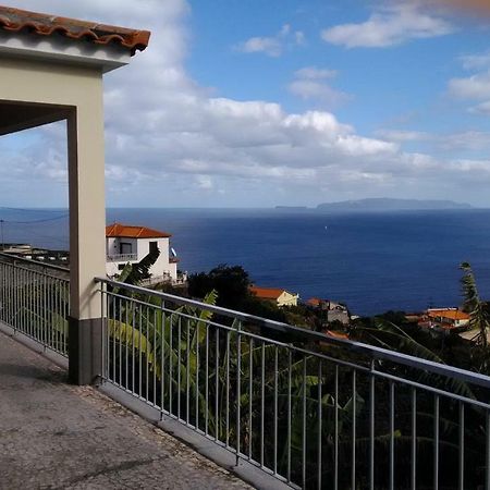 Vista Atlantico Com Carro E Bicicleta Gratis Villa Gaula Kültér fotó